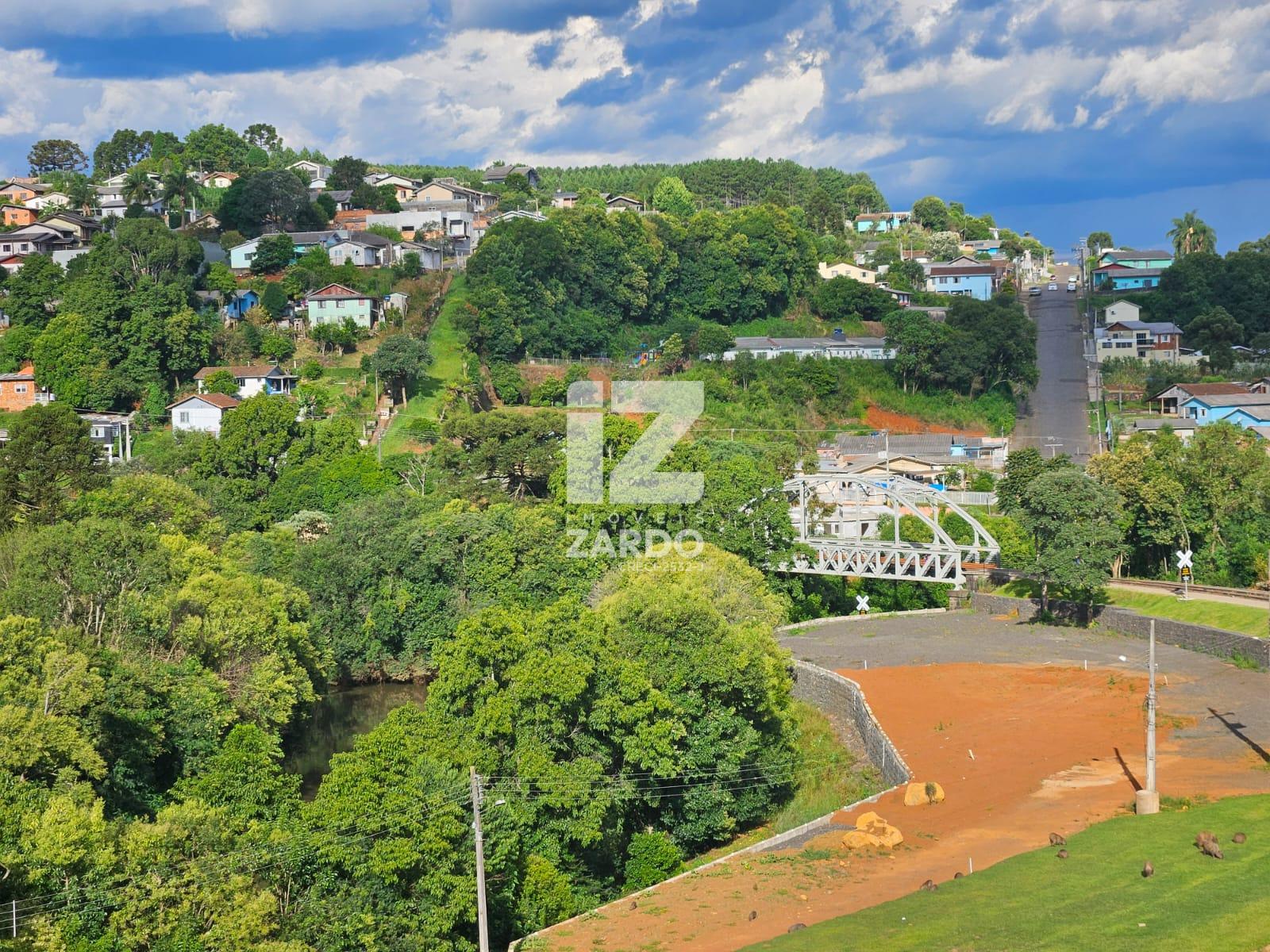 APARTAMENTO NO CENTRO COM 3 QUARTOS, SALA, COZINHA COM ARMÁRIO...
