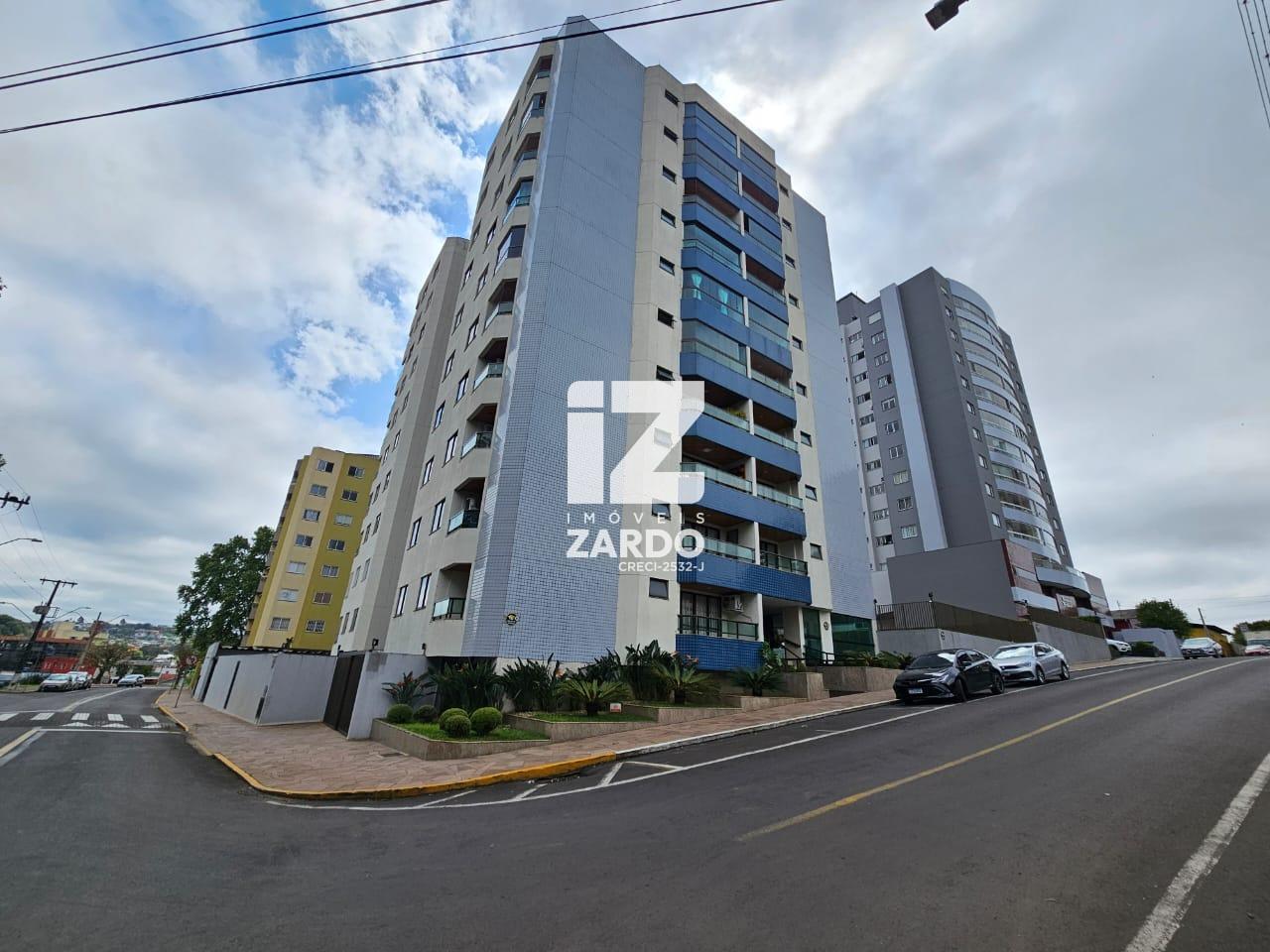 AMPLO APARTAMENTO PARA VENDA.