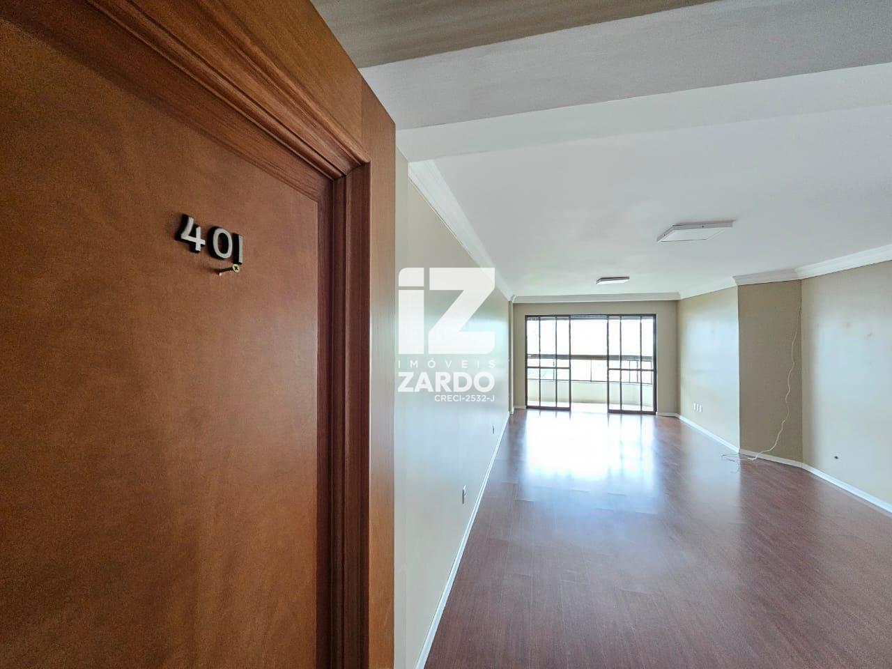 AMPLO APARTAMENTO PARA VENDA.