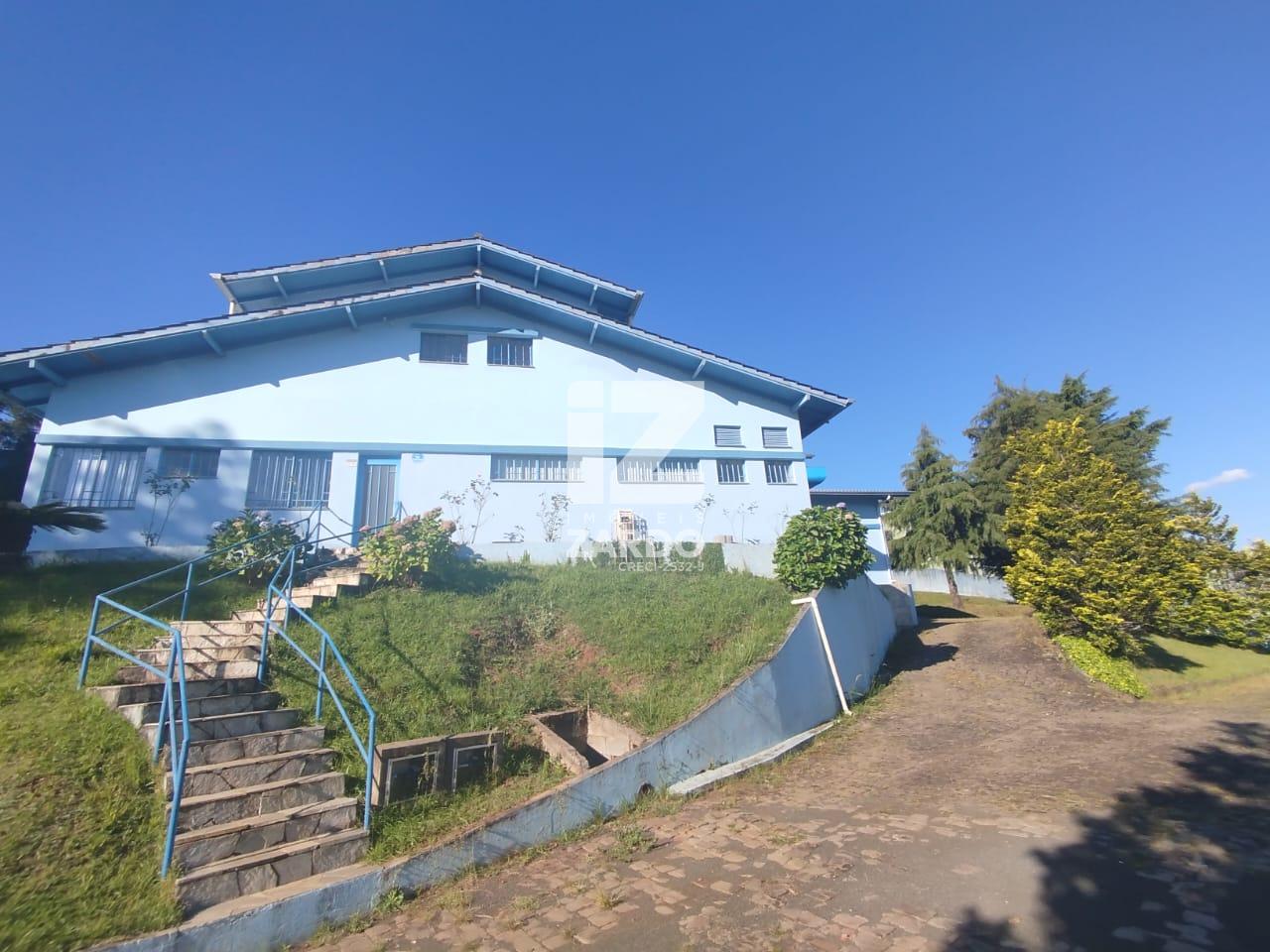 Casa em alvenaria com 70m , com 2 dormit?rios, no Bairro Martello