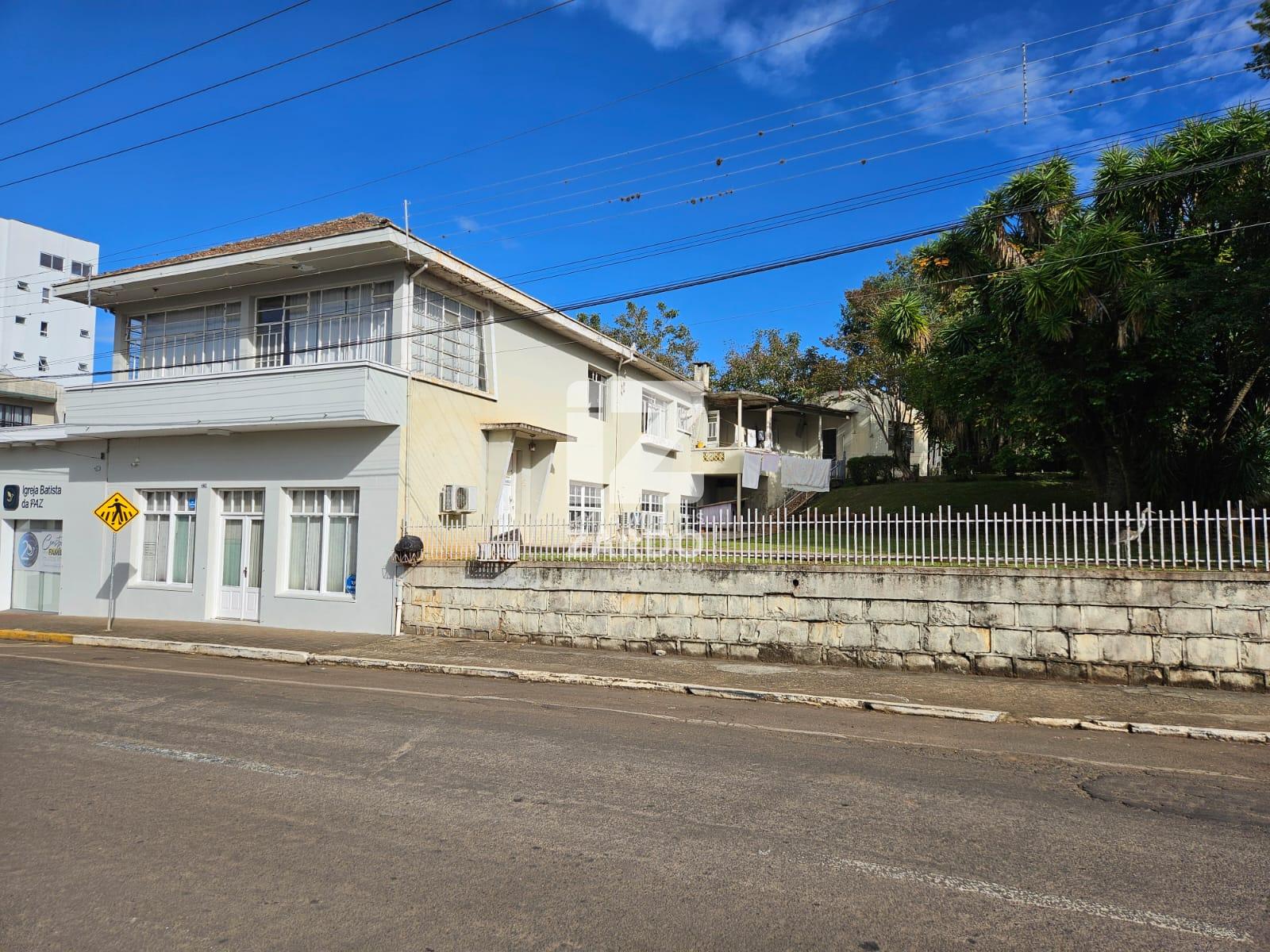 EXCELENTE TERRENO À VENDA COM BENFEITORIAS,  BAIRRO PARAÍSO, C...