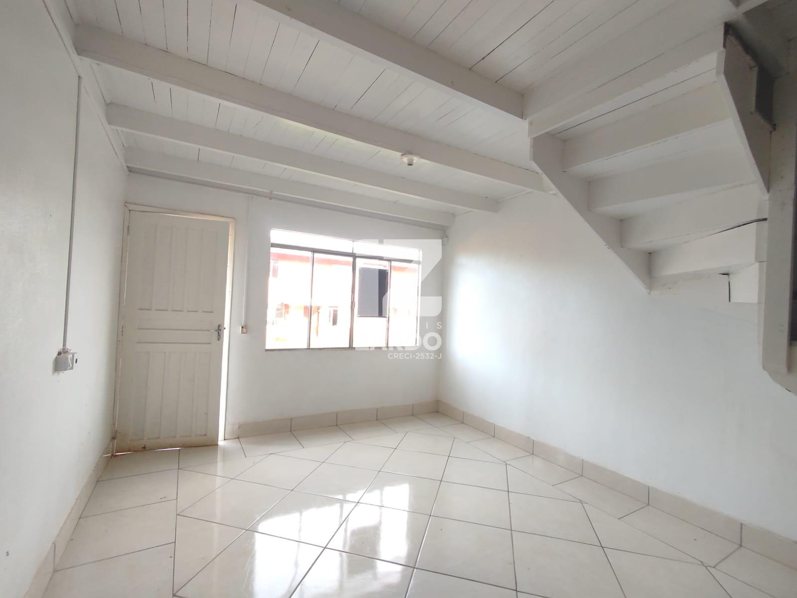 APARTAMENTO 03, BLOCO E, BAIRRO MUNICÍPIOS, COM 02 QUARTOS E V...