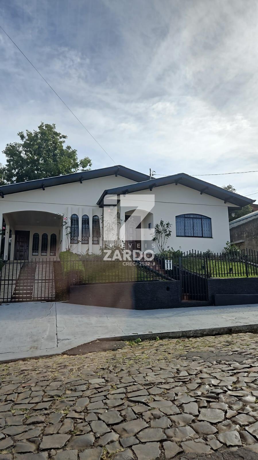 CASA FUNDOS, BAIRRO BOM JESUS, COM 02 QUARTOS, CONFORTO E PRIV...