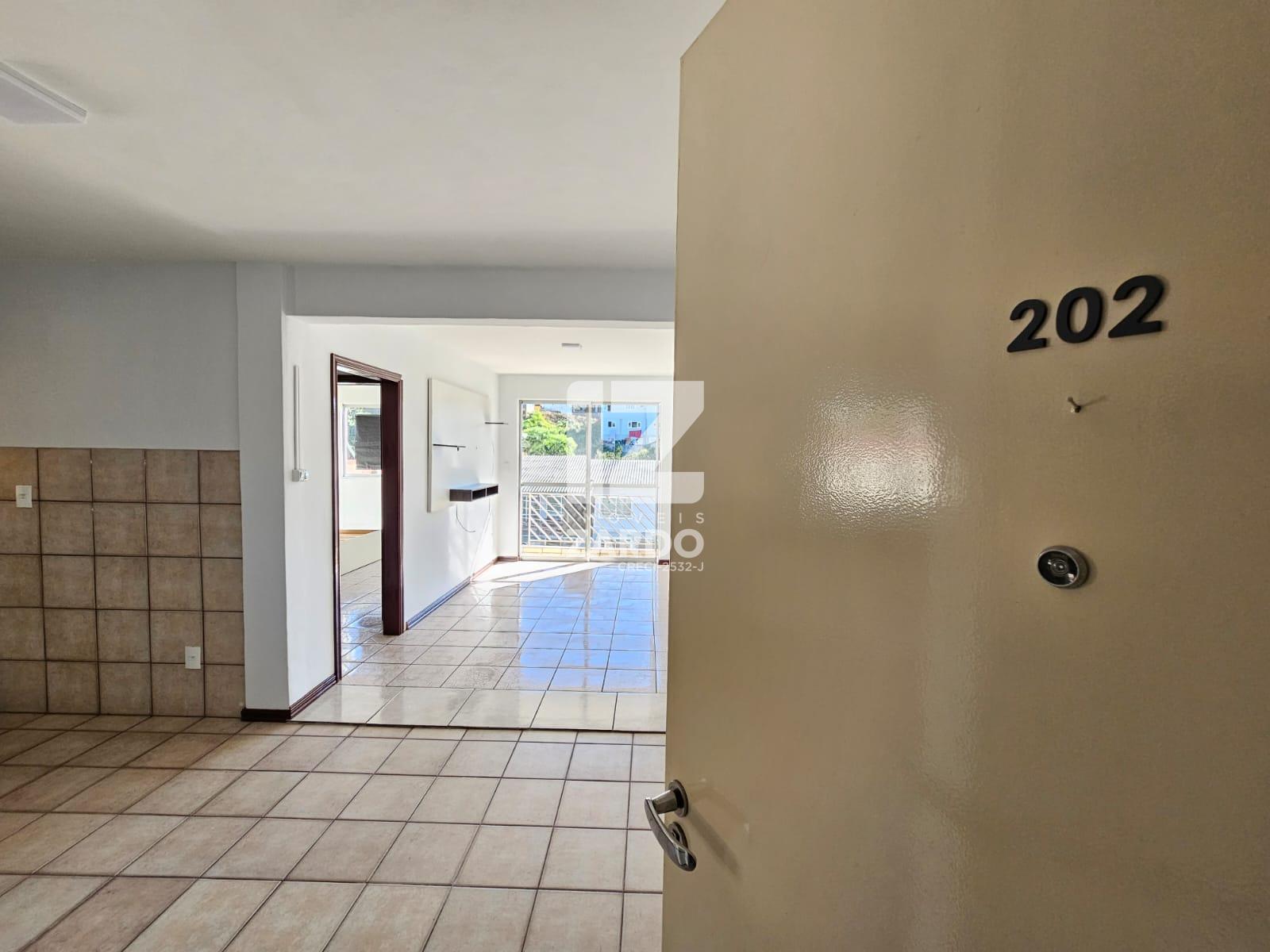 EXCELENTE APARTAMENTO SEMIMOBILIADO, ED. GENÉSIO CRUZ, PARA LO...