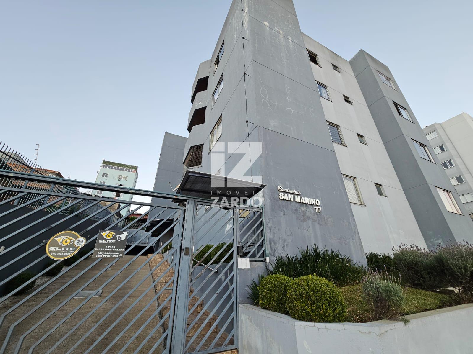 EXCELENTE APARTAMENTO TÉRREO, SEMIMOBILIADO, COM SUÍTE E 01 VA...