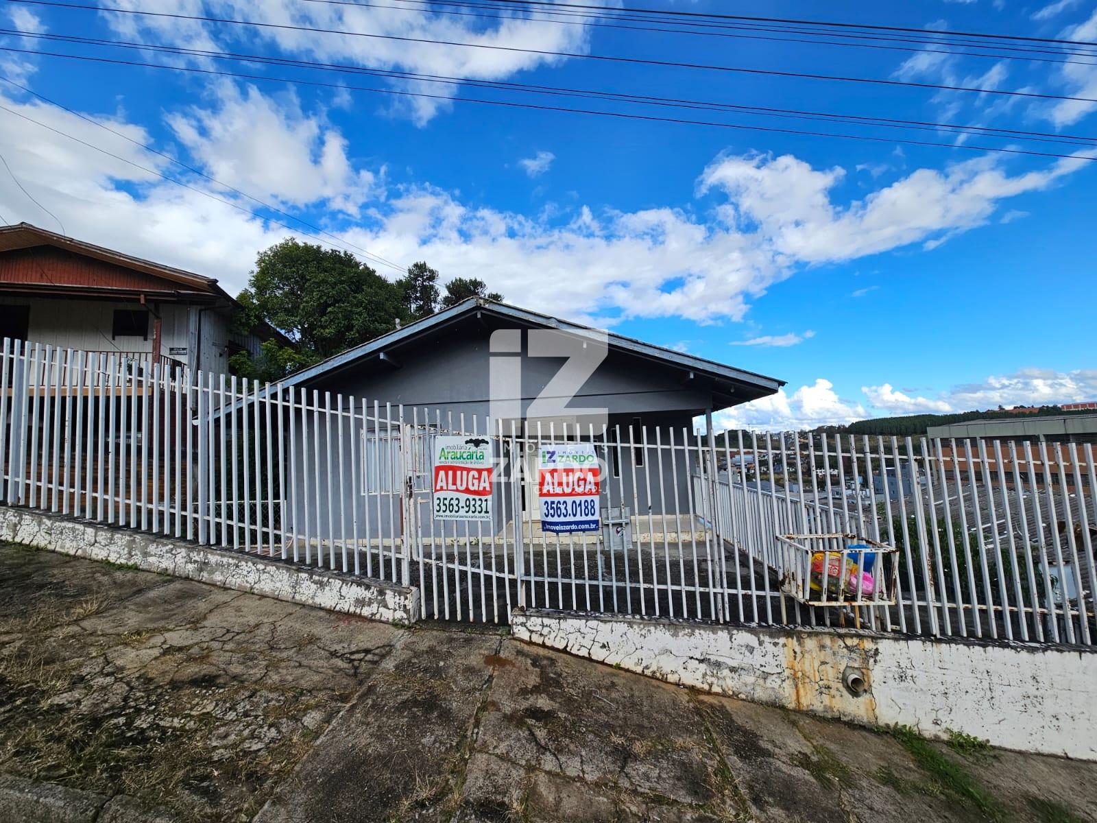 EXCELENTE CASA PARTE SUPERIOR, PARA LOCAÇÃO, BAIRRO MUNICÍPIOS!!