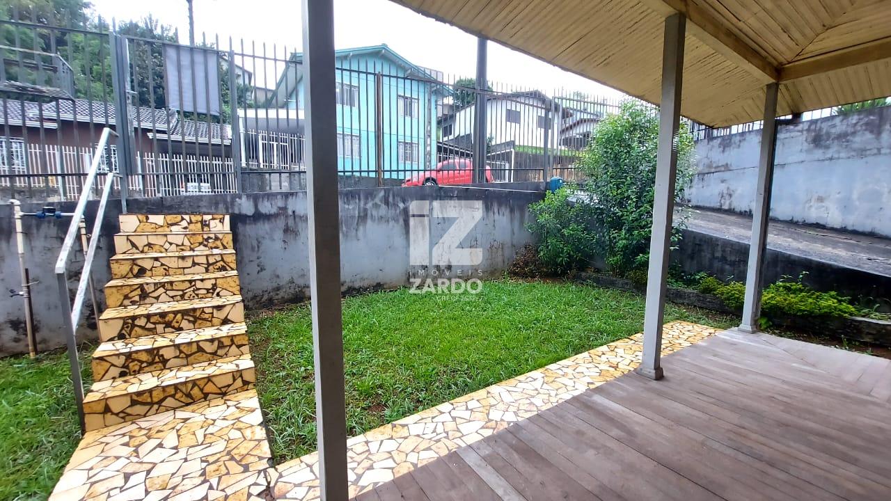 CASA MISTA PARA VENDA DE 03 QUARTOS COM BELÍSSIMO E AMPLO TERR...