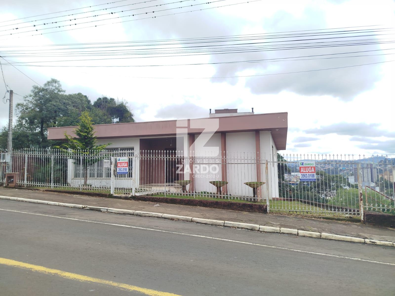 CASA PARA LOCAÇÃO RESIDENCIAL OU COMERCIAL, NO CENTRO DE CAÇADOR!