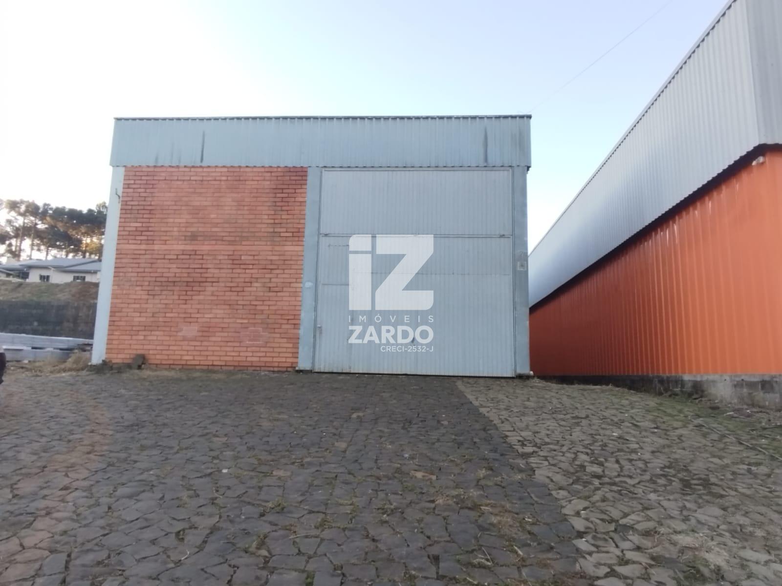 BARRACÃO EM LOCALIZAÇÃO ESTRATÉGICA PARA LOGÍSTICA EMPRESARIAL.