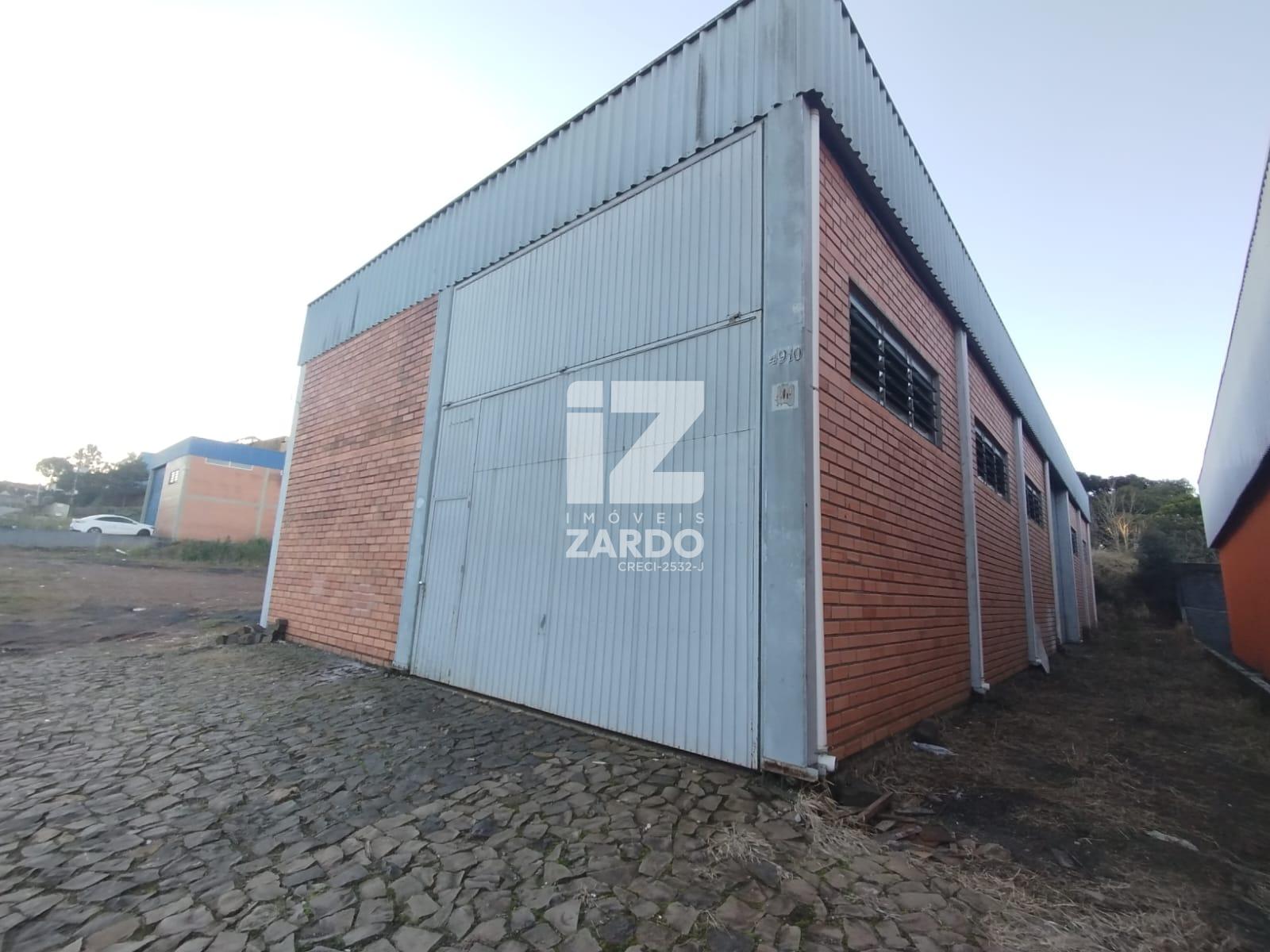 BARRACÃO EM LOCALIZAÇÃO ESTRATÉGICA PARA LOGÍSTICA EMPRESARIAL.