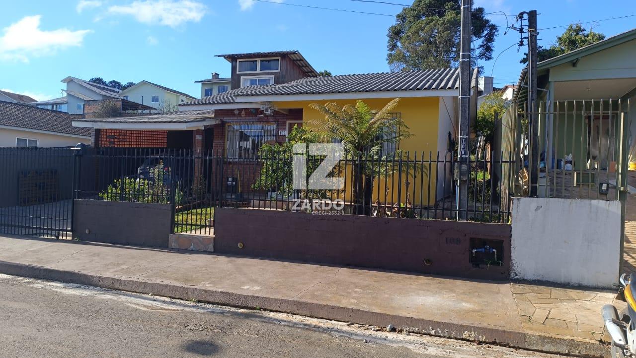 Casa plana em alvenaria à venda em amplo terreno de 414,70m² -...