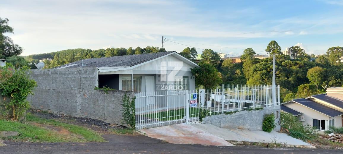 CASA MISTA À VENDA - BAIRRO DOS MUNICÍPIOS - CAÇADOR-SC.