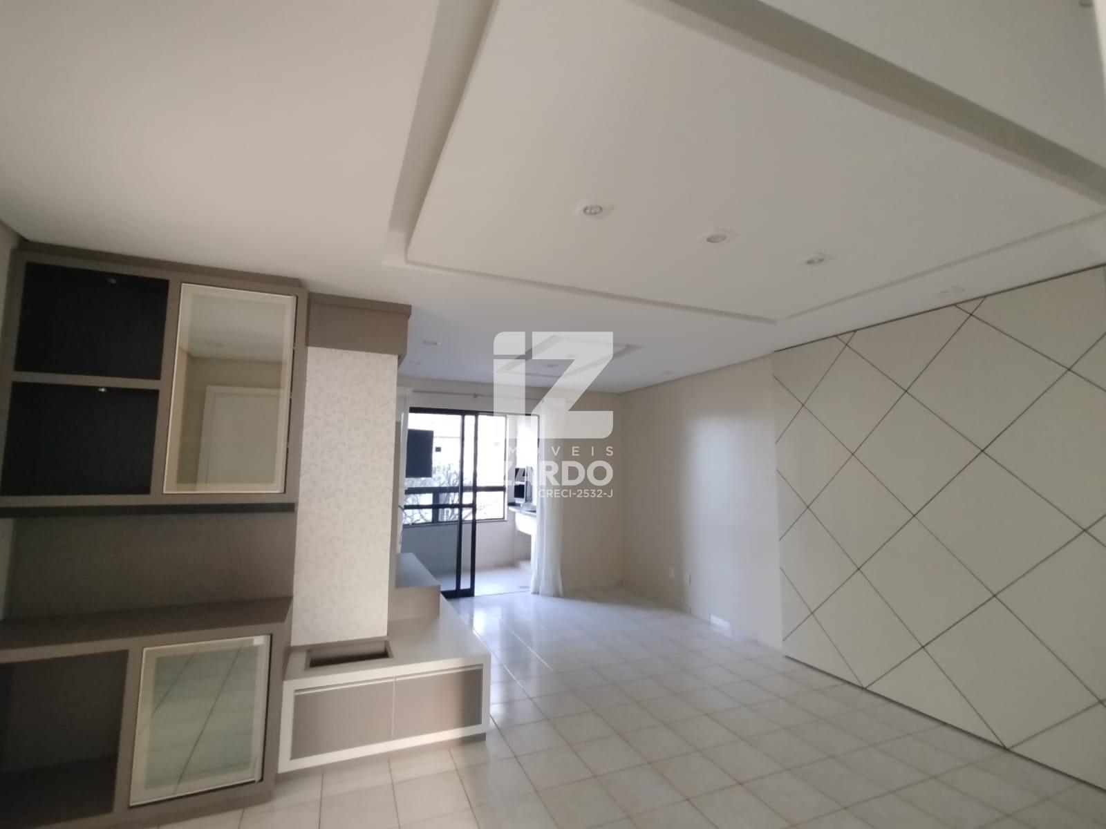 APARTAMENTO Nº 301, RES. FELICITTÁ, CONTENDO 01 SUÍTE E 02 QUA...