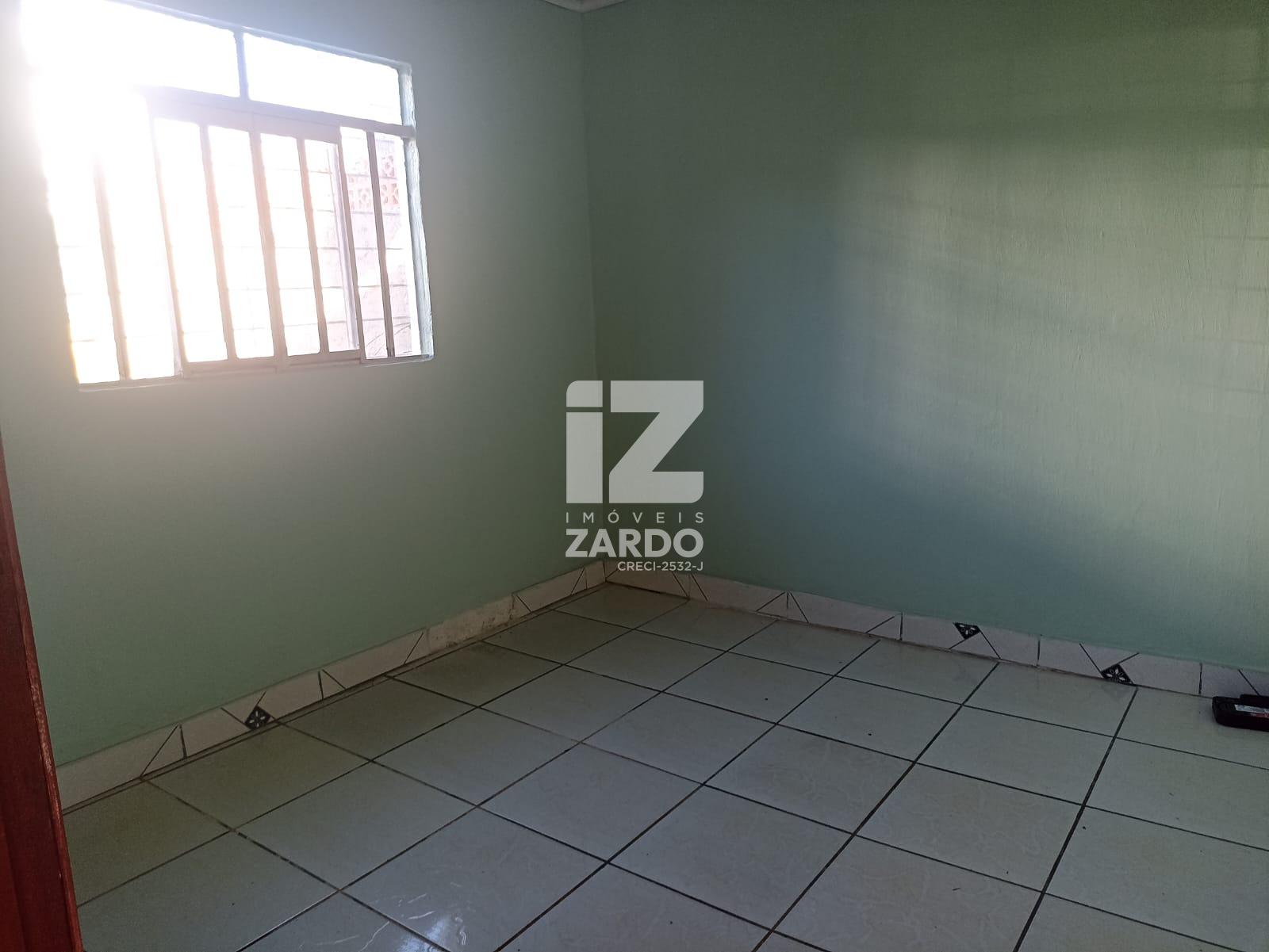 EXCELENTE OPORTUNIDADE DE LOCAÇÃO, CASA NO BAIRRO MARTELLO!!