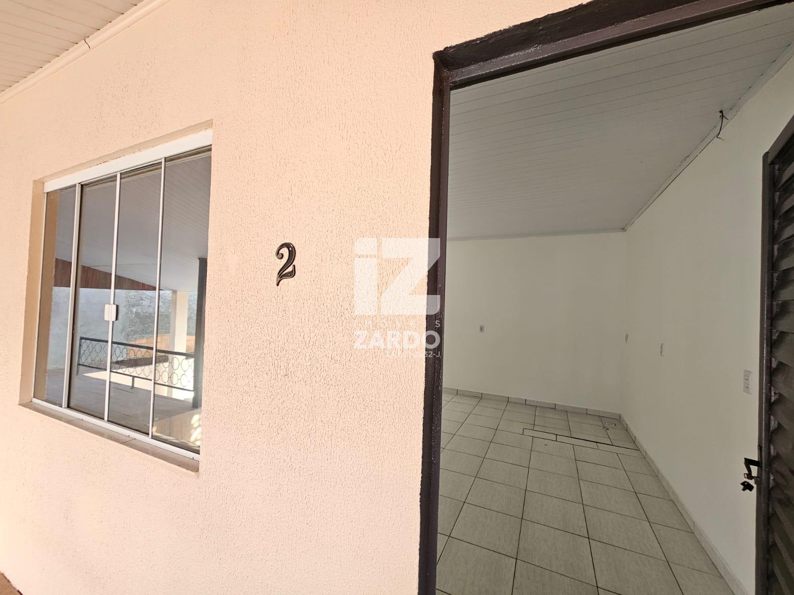 CASA PARA LOCAÇÃO, BAIRRO NOSSA SENHORA SALETE, COM 02 QUARTOS!!