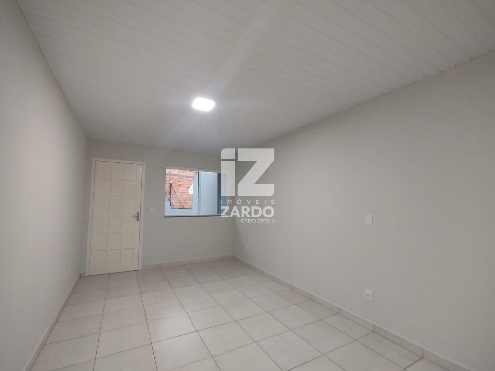 LINDA CASA GEMINADA NOVA, PARA LOCAÇÃO, NO BAIRRO REUNIDAS !!