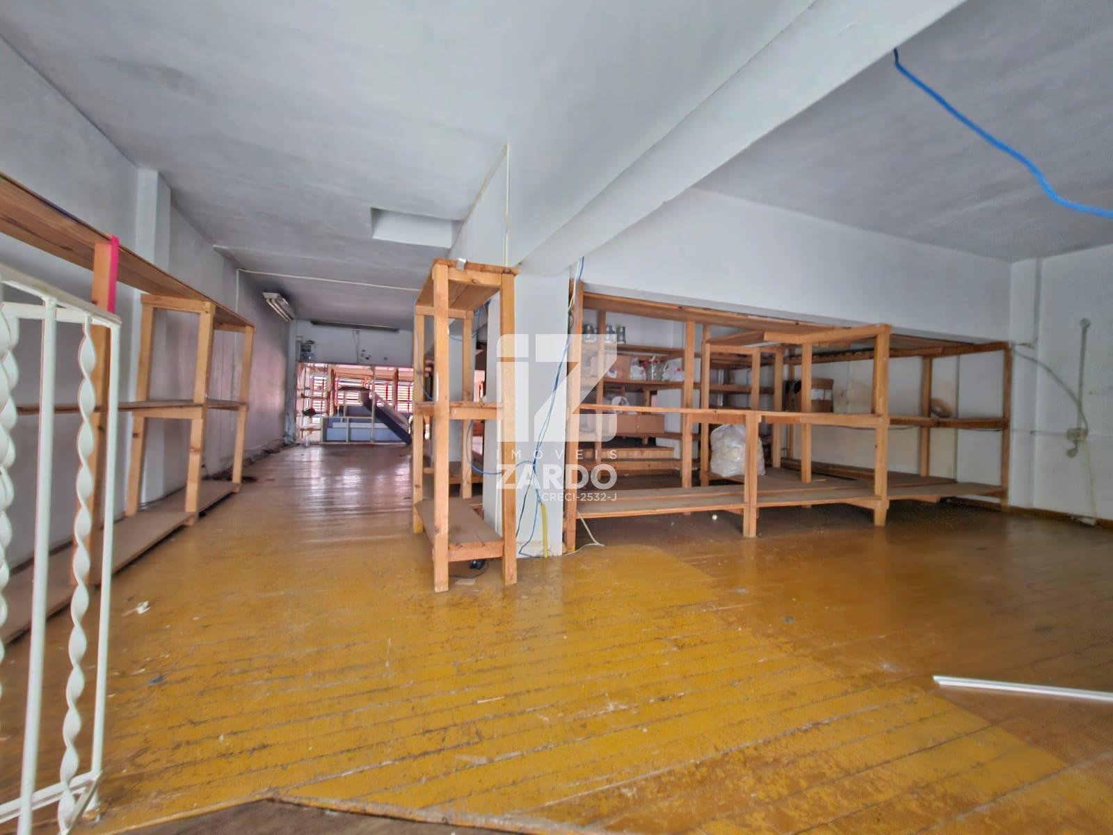 SALA COMERCIAL TÉRREA PARA LOCAÇÃO, AMPLO ESPAÇO E FUNCIONALID...