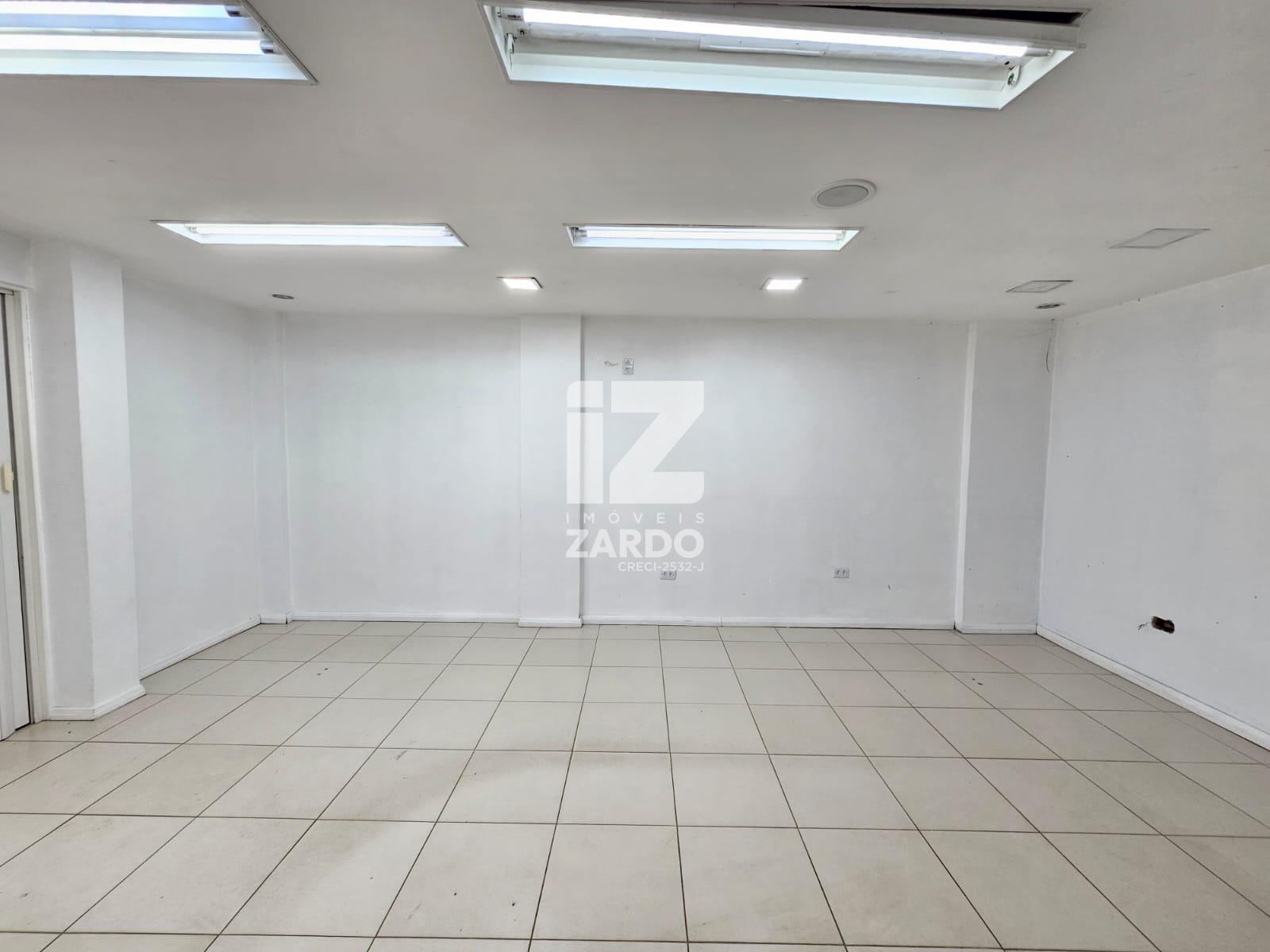SALA COMERCIAL TÉRREA PARA LOCAÇÃO, AMPLO ESPAÇO E FUNCIONALID...