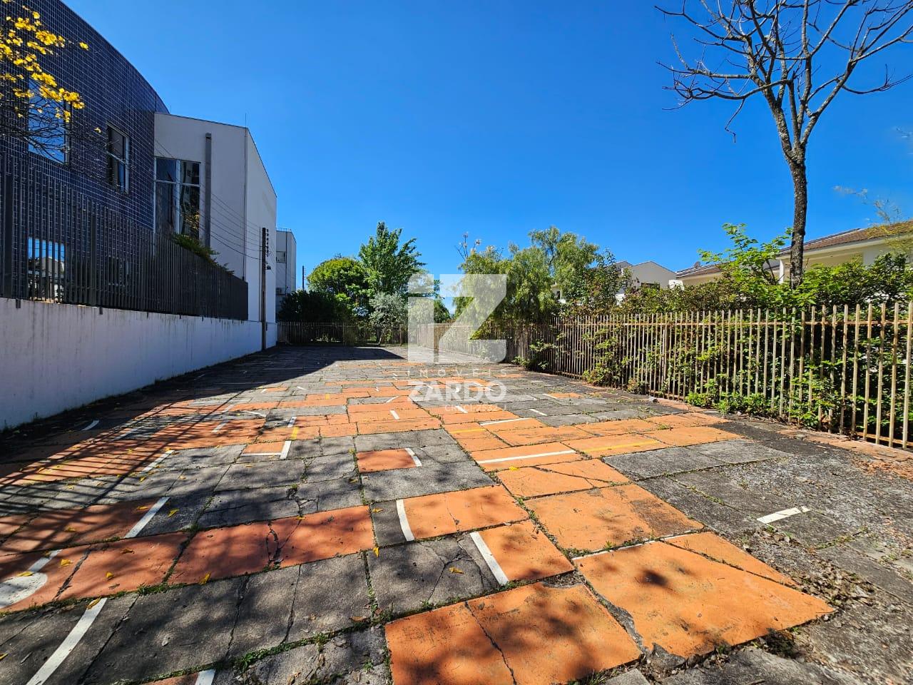 CASA COMERCIAL PARA LOCAÇÃO, LOCALIZAÇÃO PRIVILEGIADA, AO LADO...