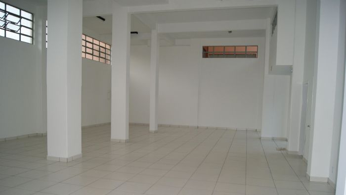SALA COMERCIAL TÉRREA, PARA LOCAÇÃO, BAIRRO DER, CONTENDO APRO...