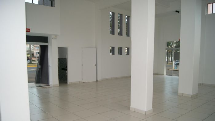 SALA COMERCIAL TÉRREA, PARA LOCAÇÃO, BAIRRO DER, CONTENDO APRO...