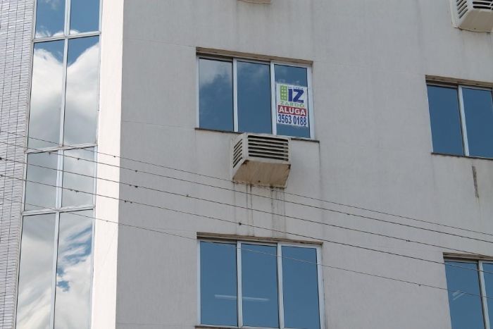 SALA COMERCIAL MOBILIADA,  PARA LOCAÇÃO, ED. CARAGUATÁ, CENTRO.