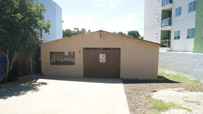 BARRACÃO PARA LOCAÇÃO, BAIRRO BELLO, CONTENDO APROX. 200M .