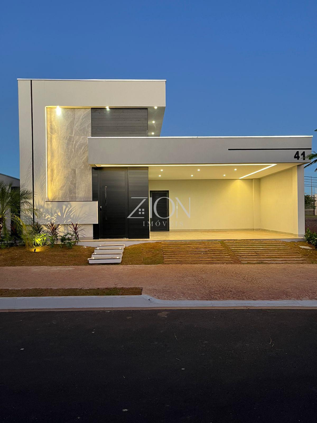 Casa em Condomínio Fechado